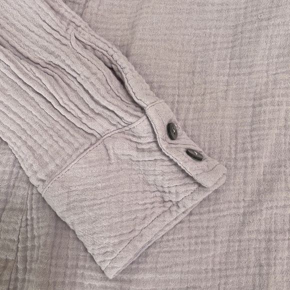 1. State Buttondown Henley - Picture 4 of 4